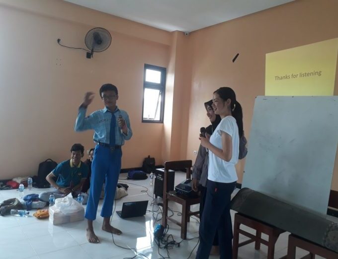 Asyiknya Belajar Bahasa dan Budaya Asing di Sekolah ini