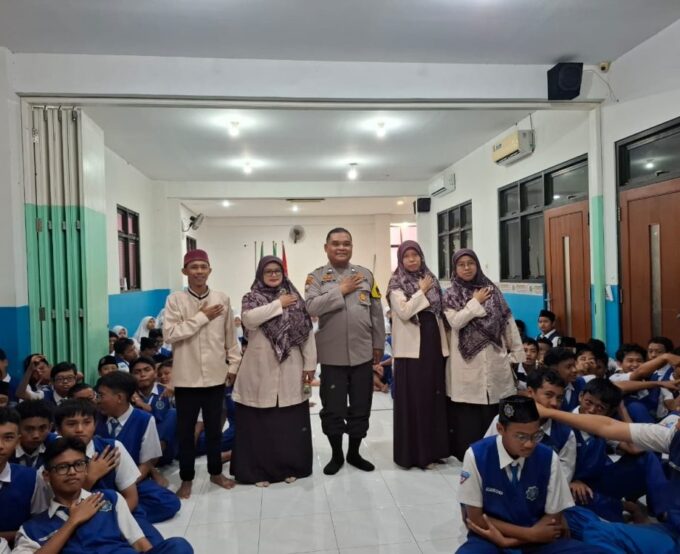 SPEMJITU Hadirkan Polsek Wiyung, Ciptakan Generasi Sehat Tanpa Narkoba dan Bullying